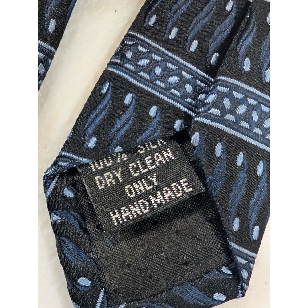 RBM Collection Men's Tie Black Blue Geometric Pattern 100% Silk Handmade 59" - Picture 3 of 3